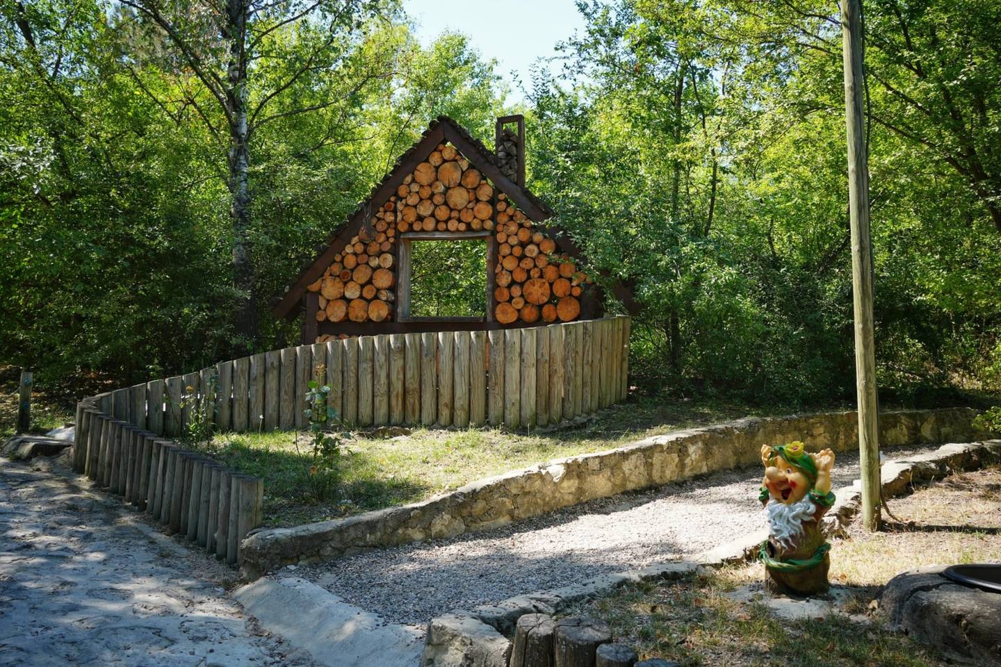 Pădurea Veselă - photo by Radu Trifan