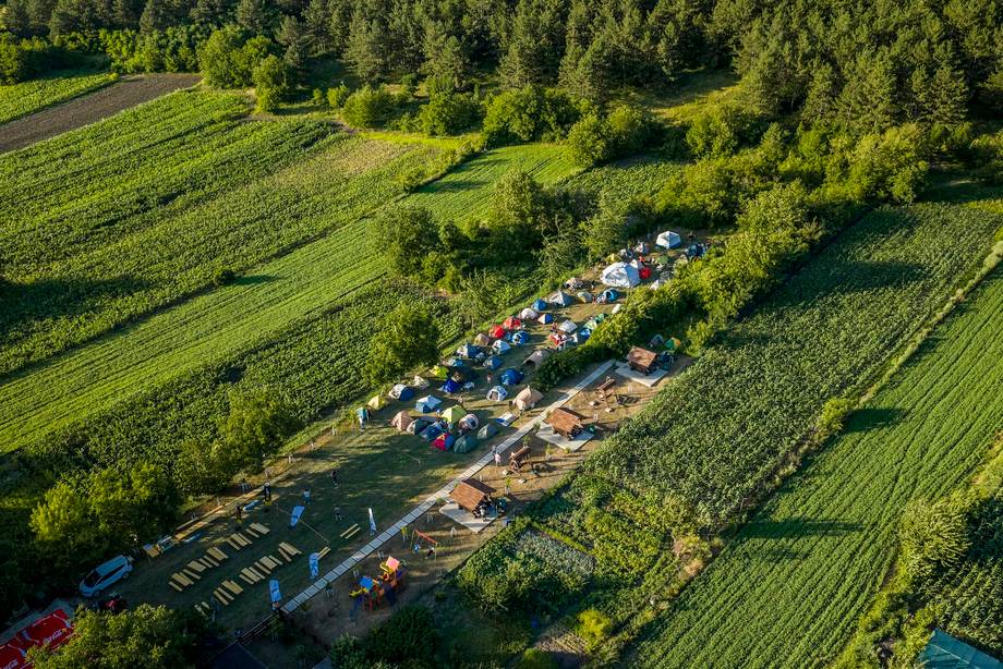 Campingul La Fetești - Camping în Fetești (foto 5)