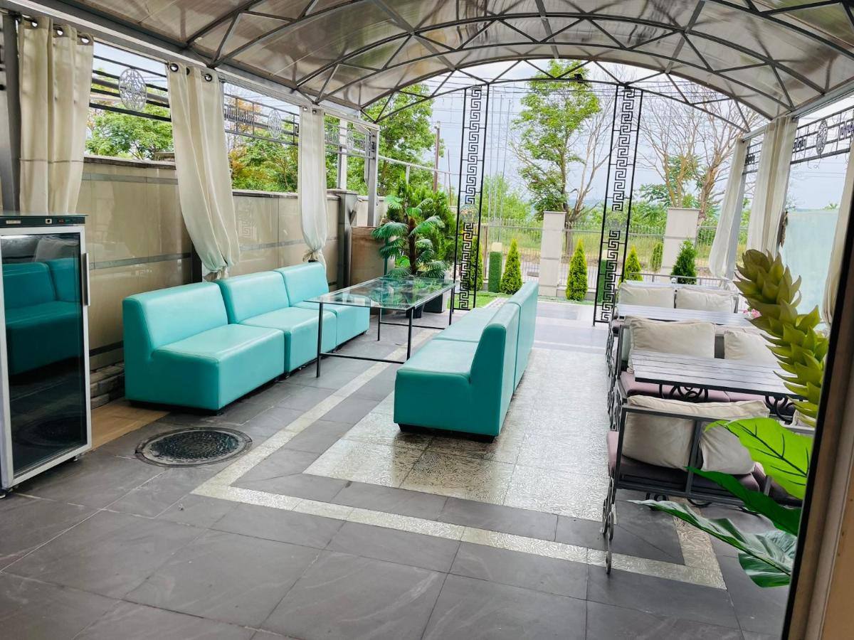 Diamond Hotel - Chișinău hotel in Botanica (photo 2)