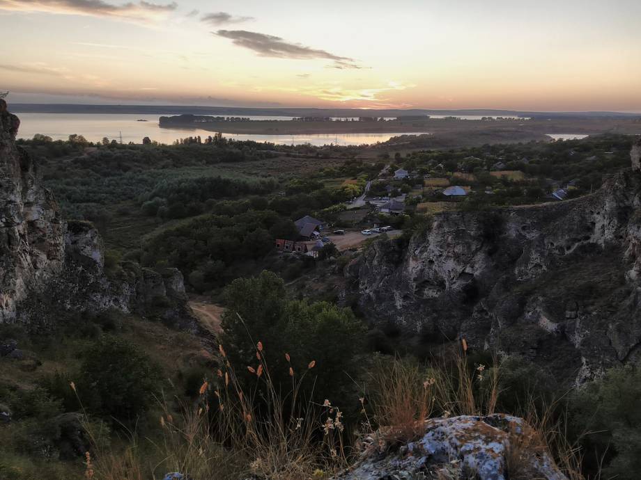 Defileul Duruitoarea Veche - Rezervație naturală în Duruitoarea (foto 5)