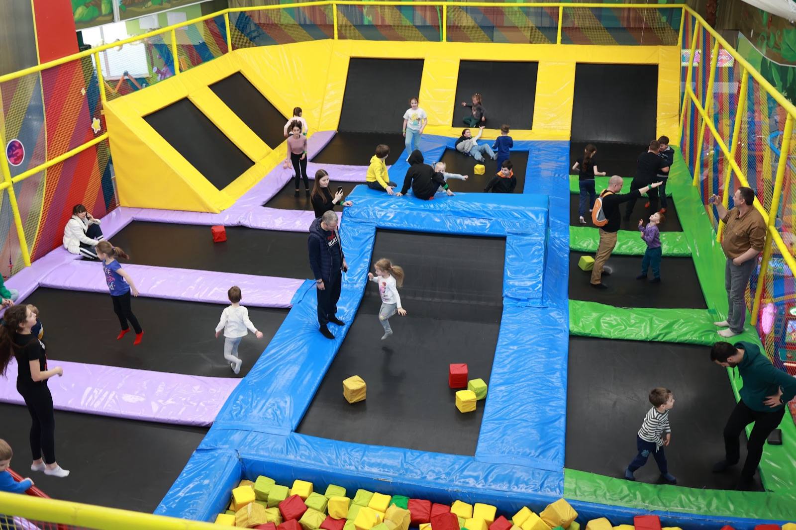 Wonderland - Trampoline park in Centru (photo 2)