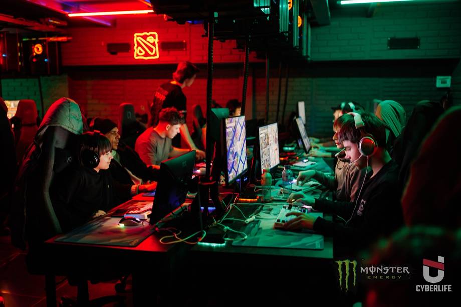 CYBERLIFE - Club de gaming în Botanica (foto 2)