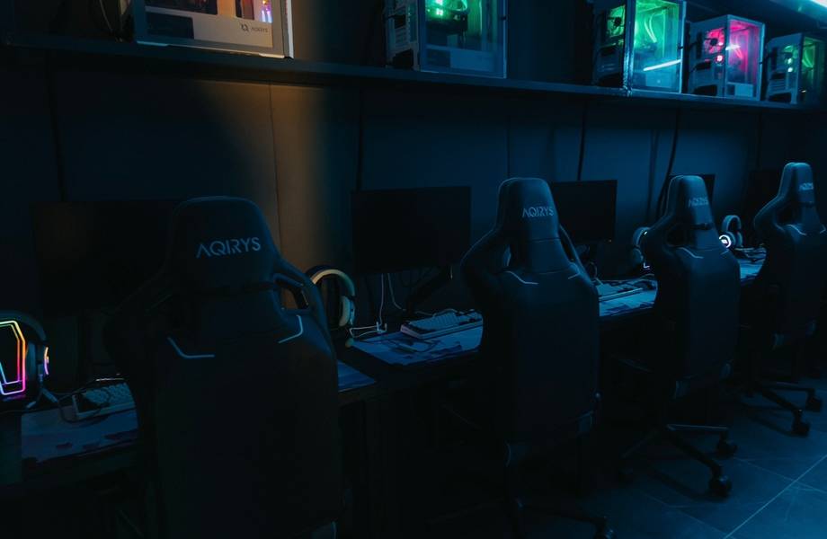 CYBERLIFE - Club de gaming în Botanica (foto 8)