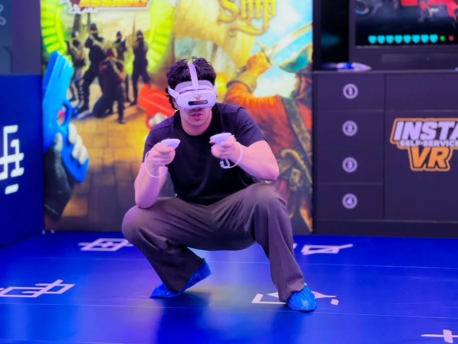 Monster VR Atrium - VR arcade în Centru (foto 7)