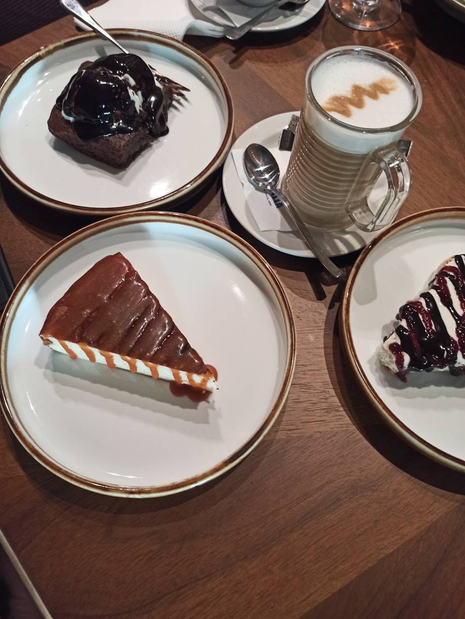 Zeppelín · Warm & Tasty - Specialty coffee in Centru (photo 4)