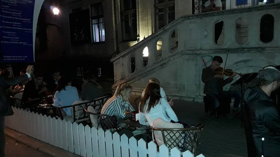 Kira's Club - Cocktail bar în Centru (foto 6)