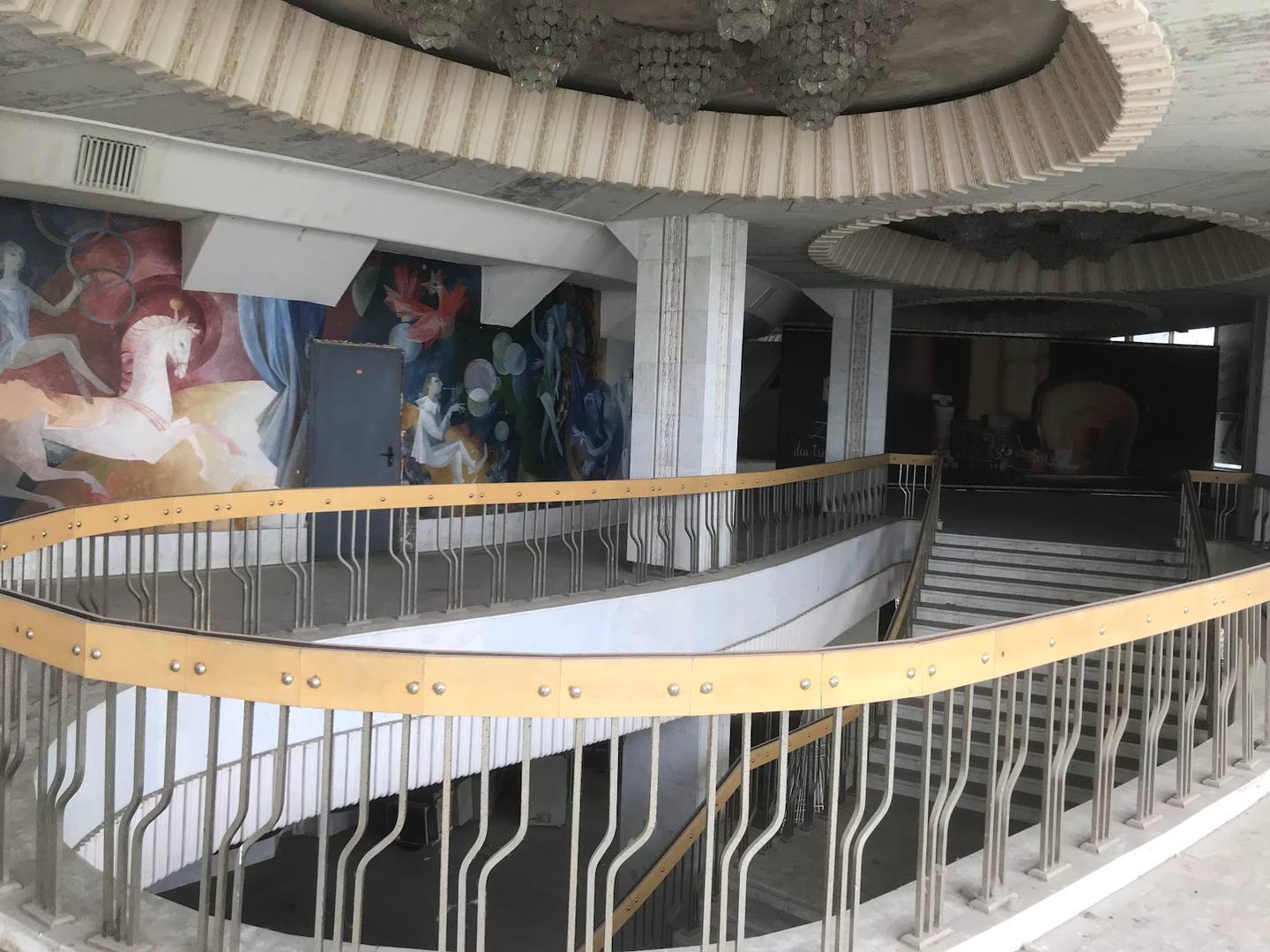 Chișinău State Circus - Circ în Râșcani (foto 1)