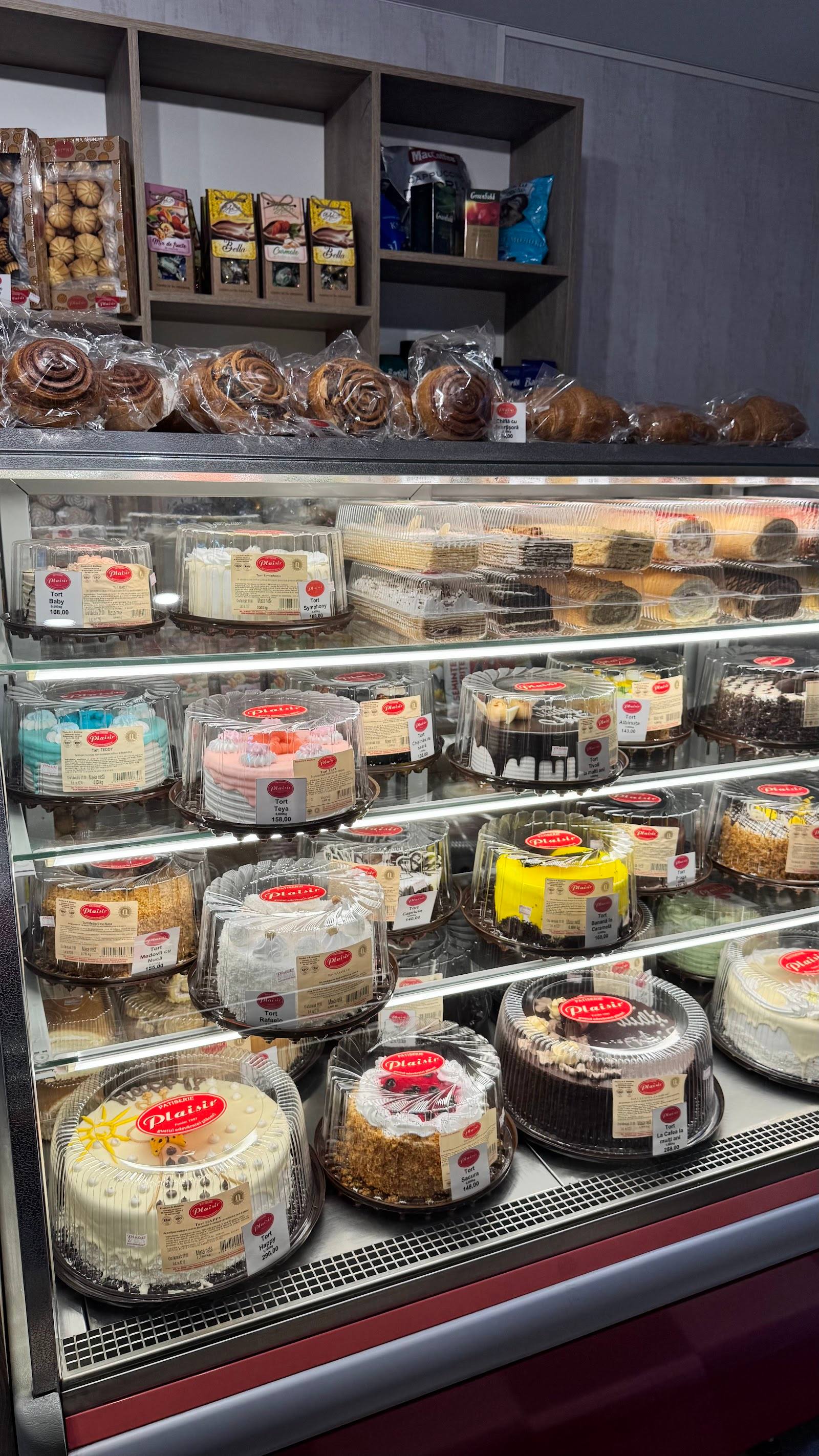 Plaisir - Traditional bakery in Buiucani (photo 3)