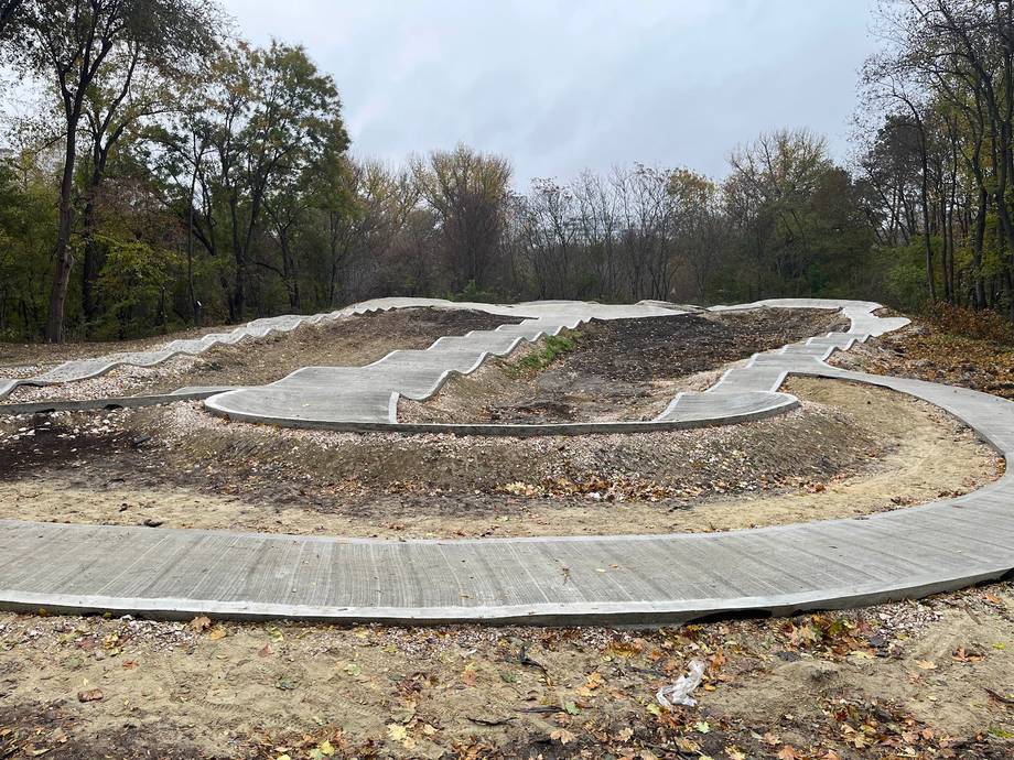 Pump Track "SunnyPRO" - Sală de cățărare în Botanica (foto 5)