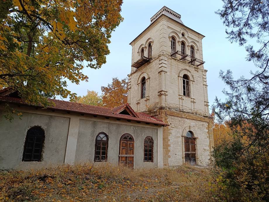Muzeul-Conacul Balioz - History museum in Ivancea (photo 5)