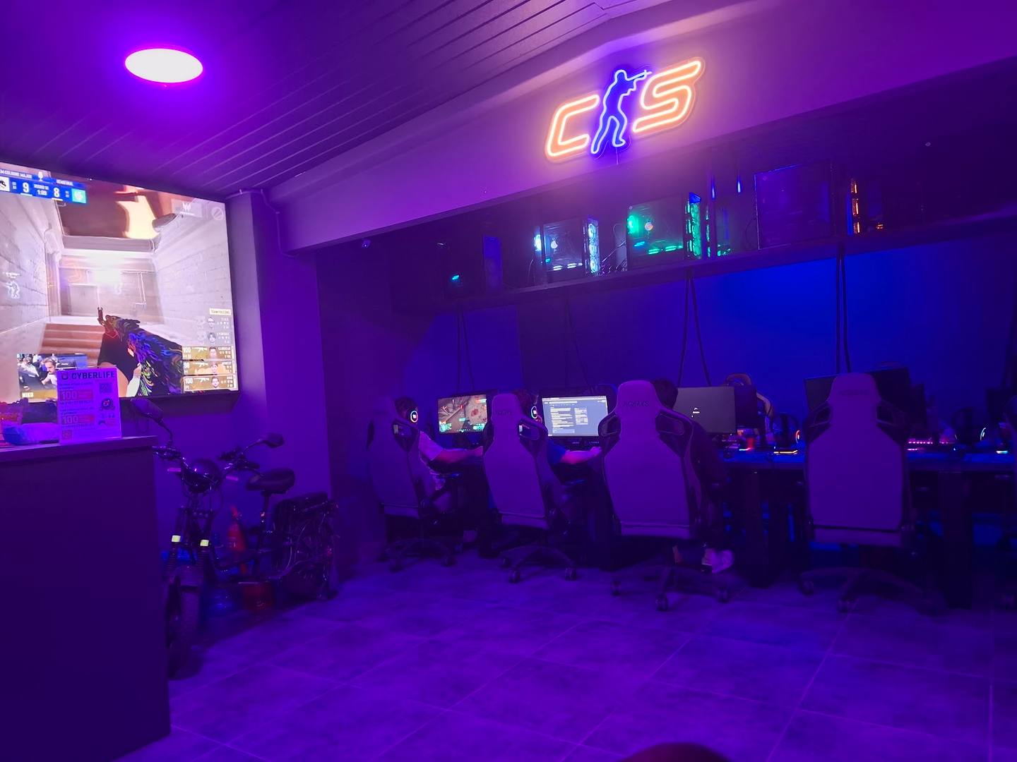 CYBERLIFE.MD - Milano 2/1 - Club de gaming în Buiucani (foto 1)