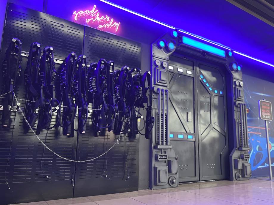 Laser Tag Arena - Laser tag in Botanica (photo 2)