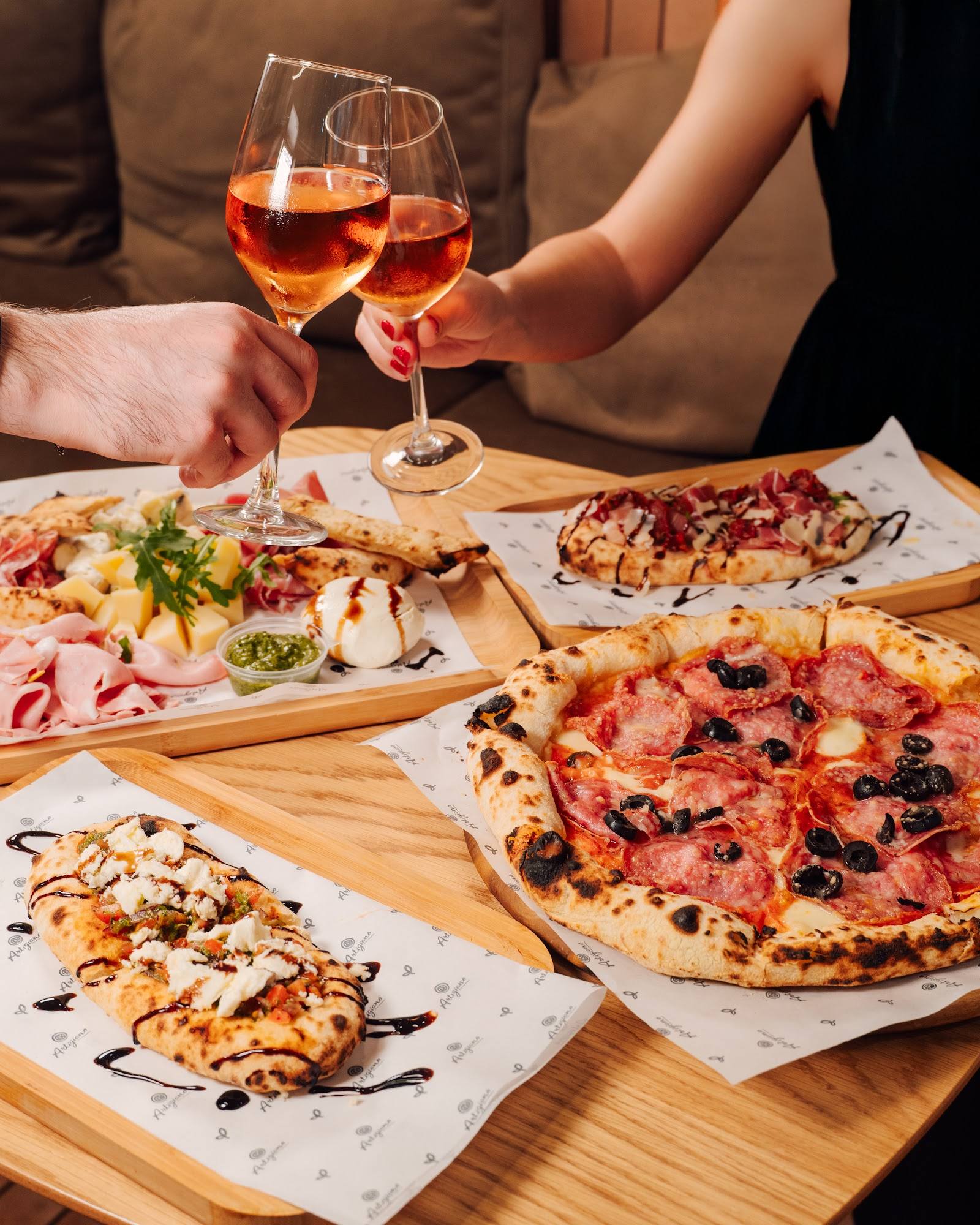 Artigiano · Pizzeria napolitana - Italian în Buiucani (foto 2)