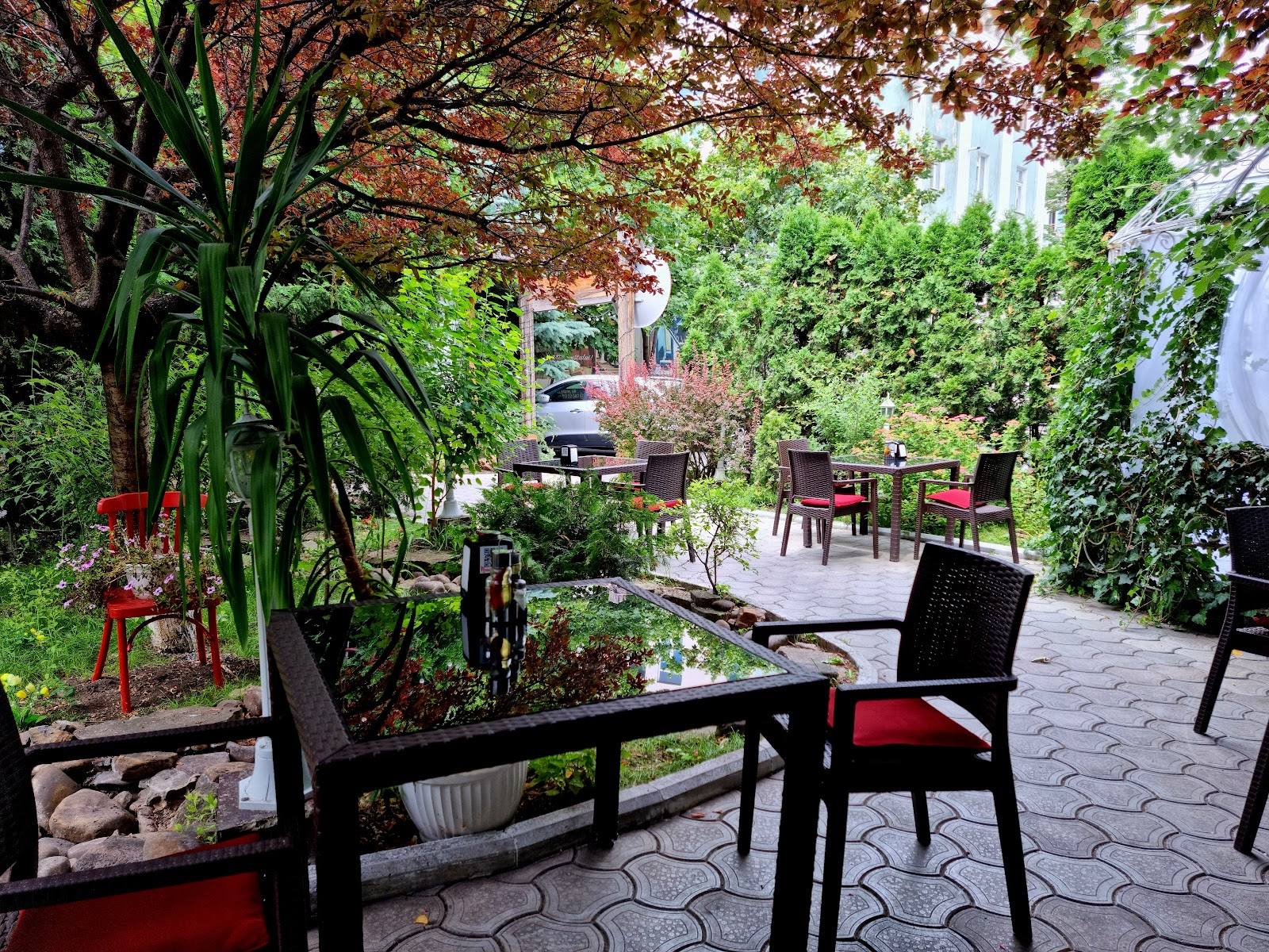 Tbilisi - Кавказский, Centru (фото 2)