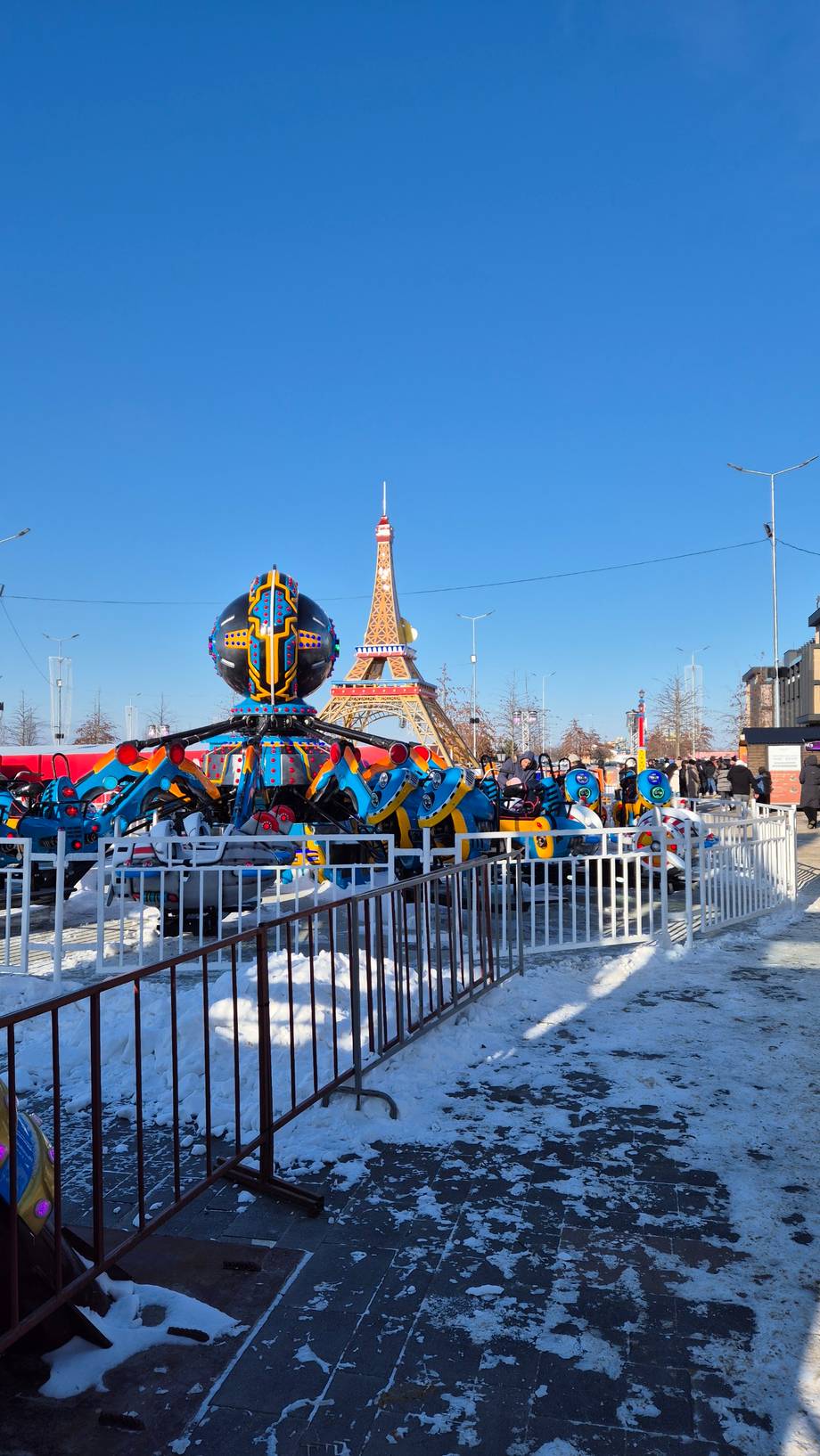 Brambura Parc - Parc de distracții în Ciocana (foto 6)