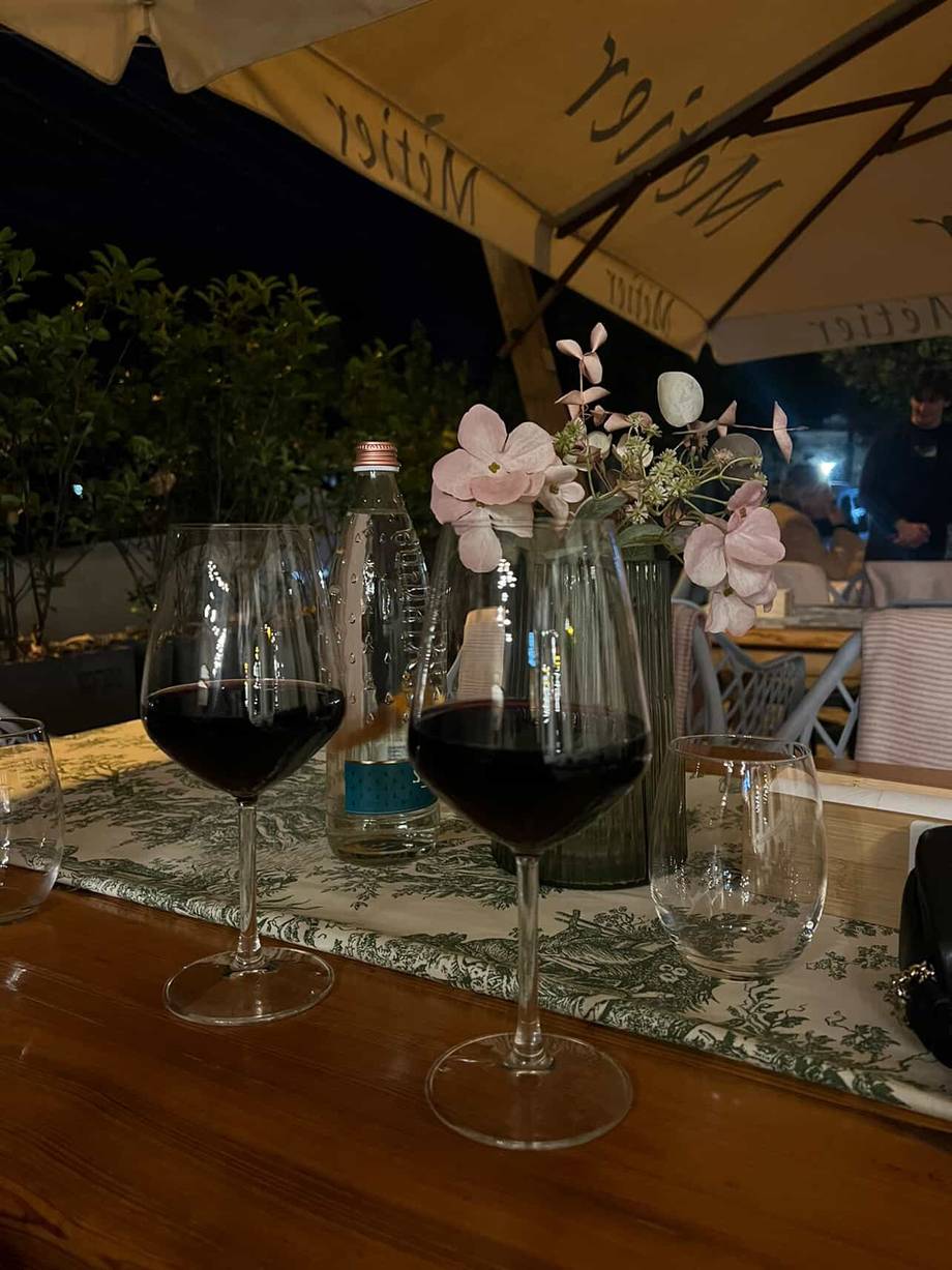 Topit Turnat Wine Bar - Wine bar în Centru (foto 4)