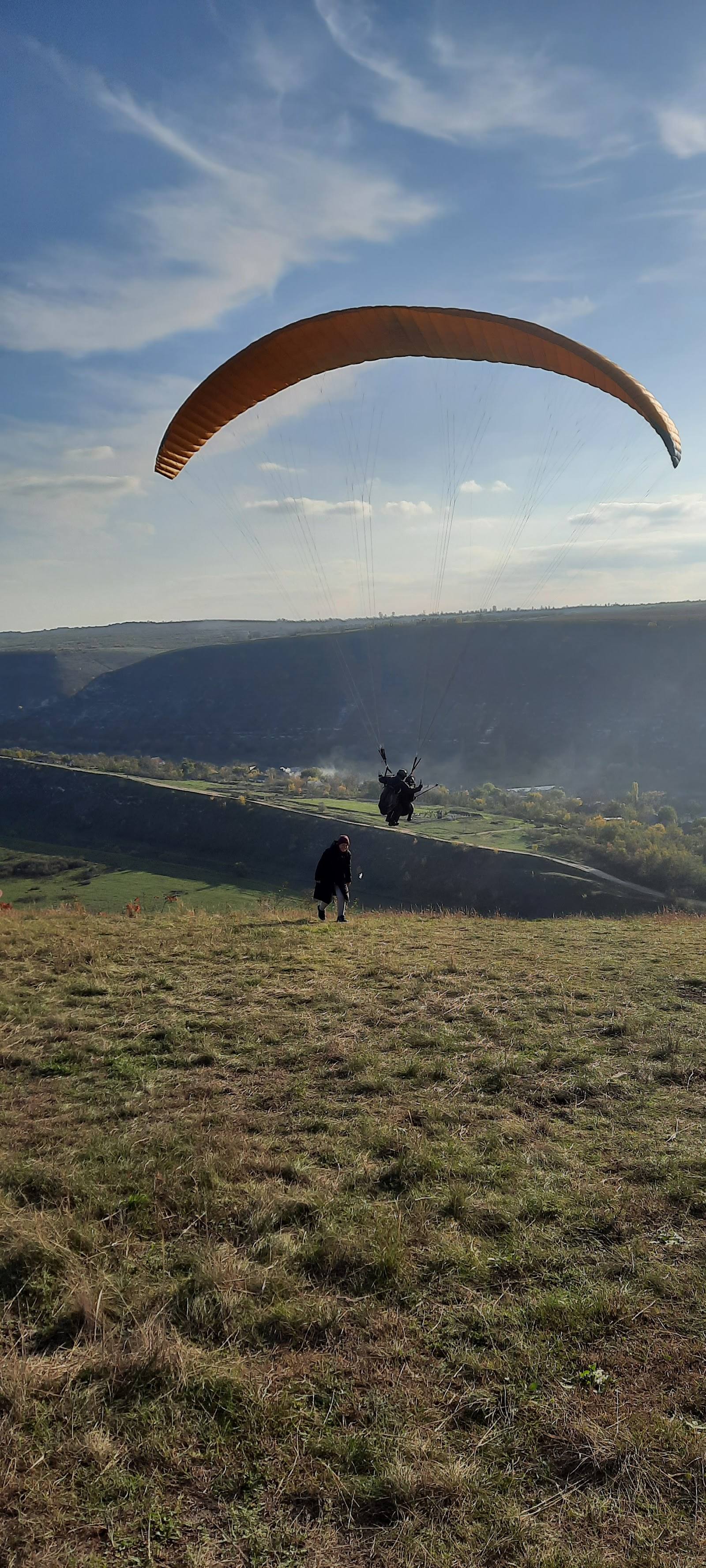 Trebujeni Paragliding · Paraplan.md - Paragliding in Trebujeni (photo 2)