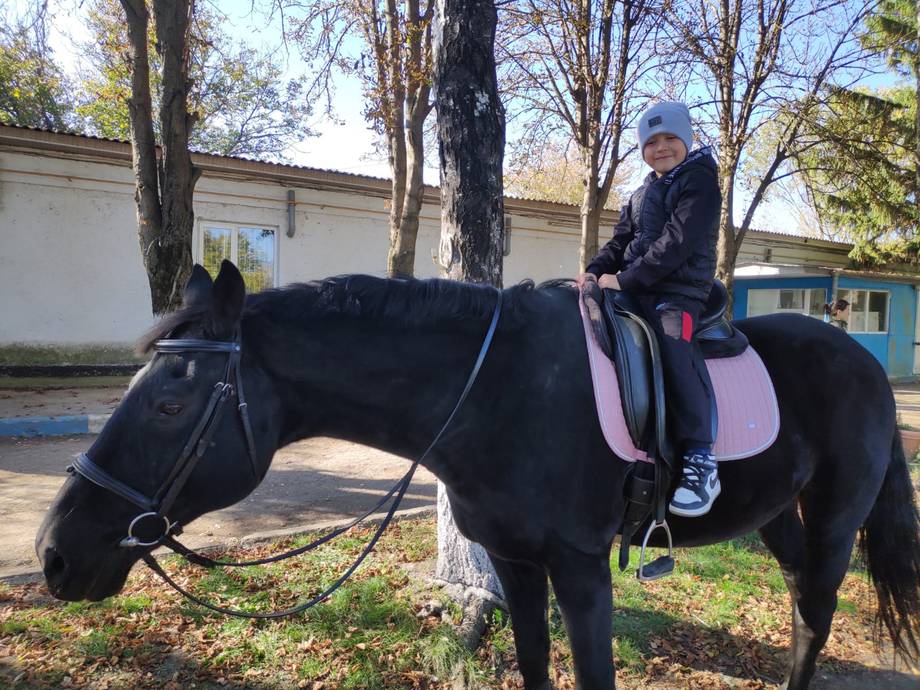 Club Sportiv de Cai · Bălți - Horse riding in Strada Aerodromului (photo 4)