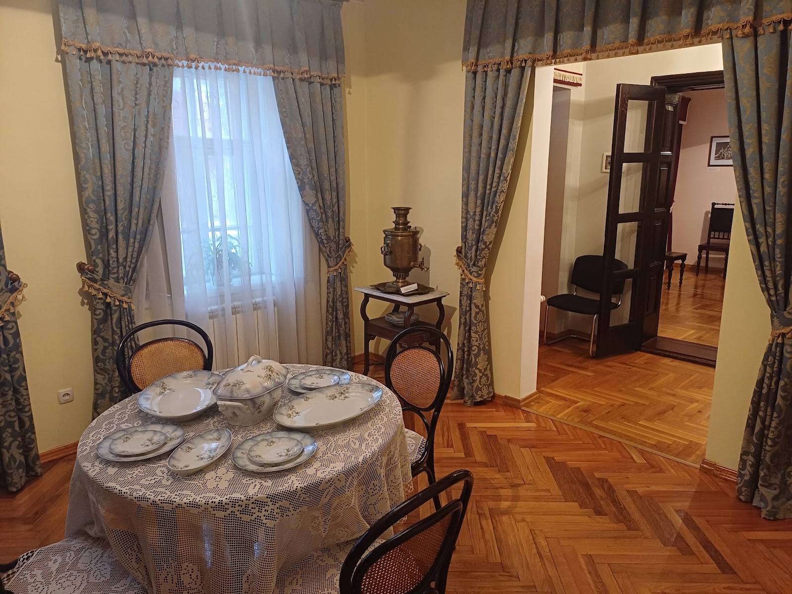 Casa-Muzeu „Alexei Șciusev" - Art museum in Centru (photo 2)