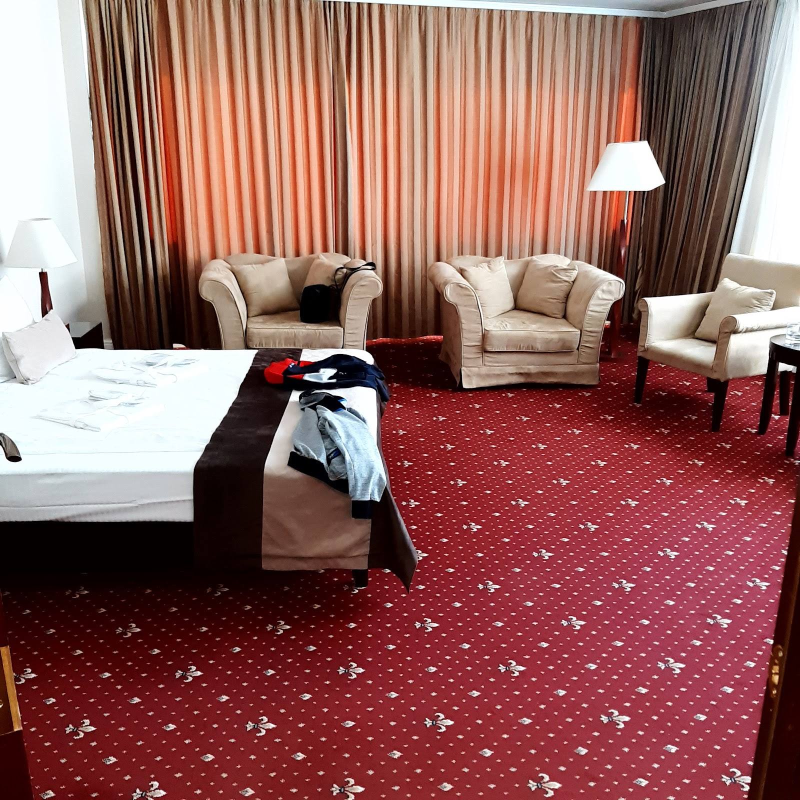 Hotel Jumbo - Chișinău hotel in Botanica (photo 2)