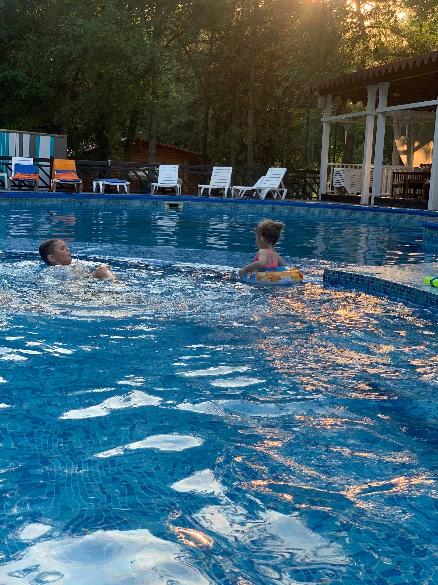 Sky Land Camping & Resort - Camping în Hrușova (foto 3)