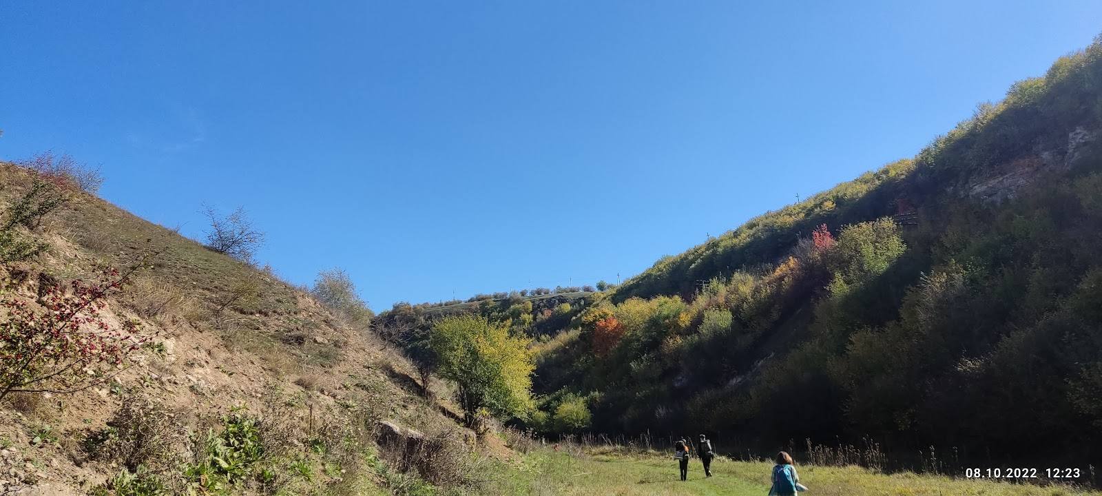 Cascada Parcani - Waterfall in Parcani (photo 2)