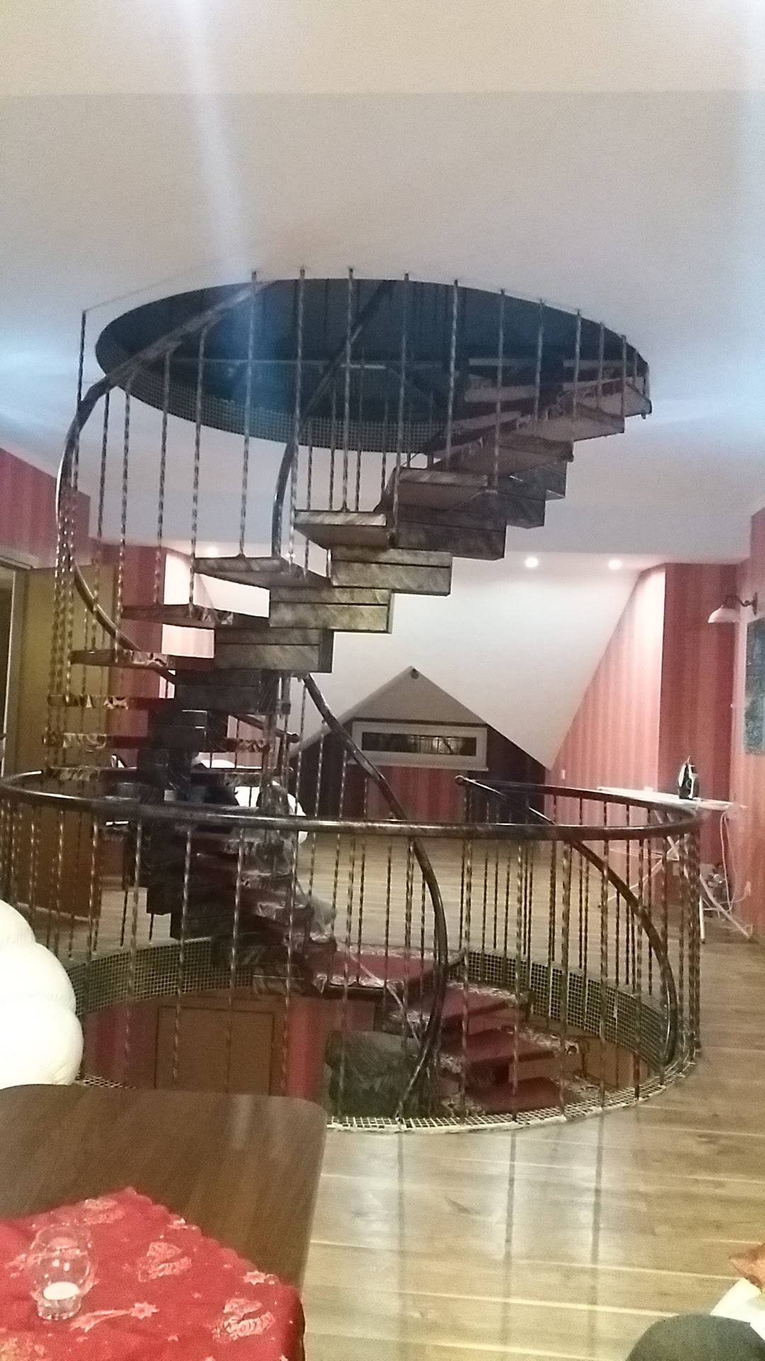 The Guest House at CCI-Moldova - Masă la pensiune în Budești (foto 3)