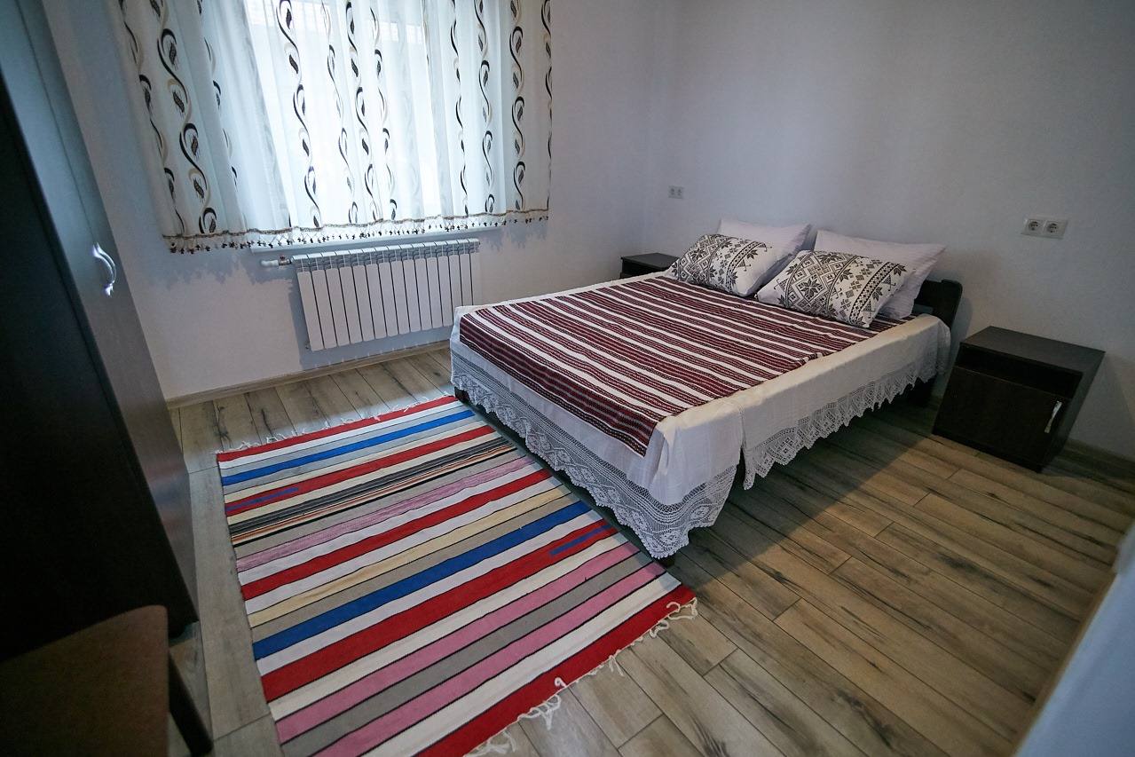 Hotel-Restaurant Valea Stâncii - Masă la pensiune în Trebujeni (foto 2)
