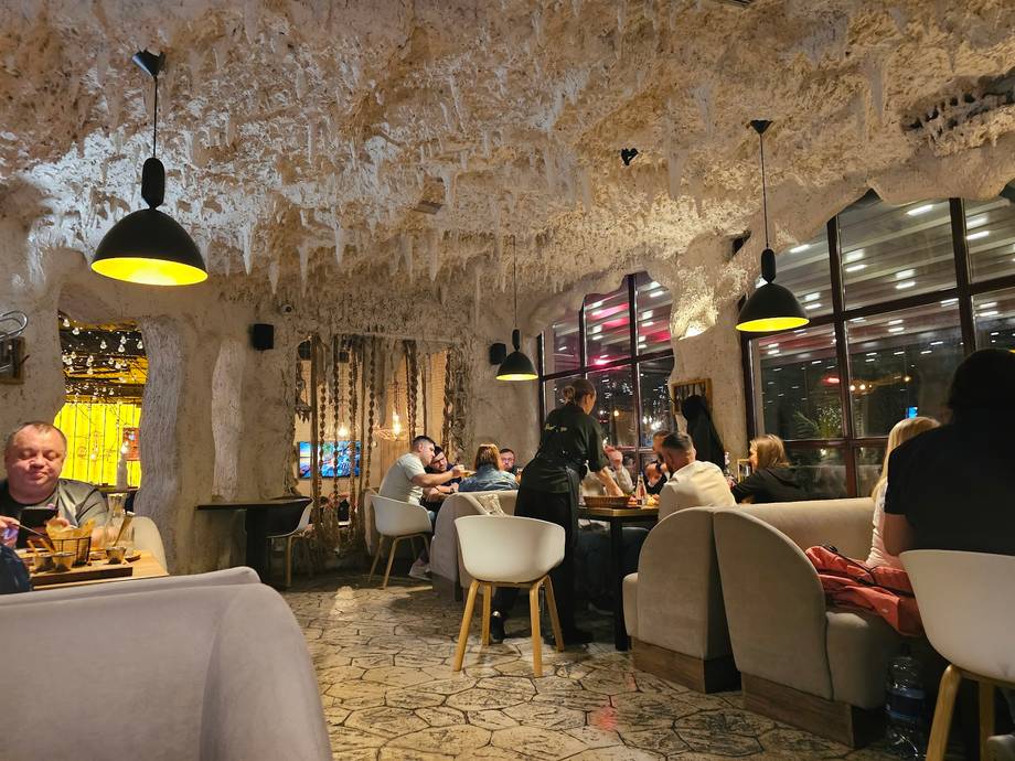 Beer House · Negruzzi - Craft beer bar in Centru (photo 5)
