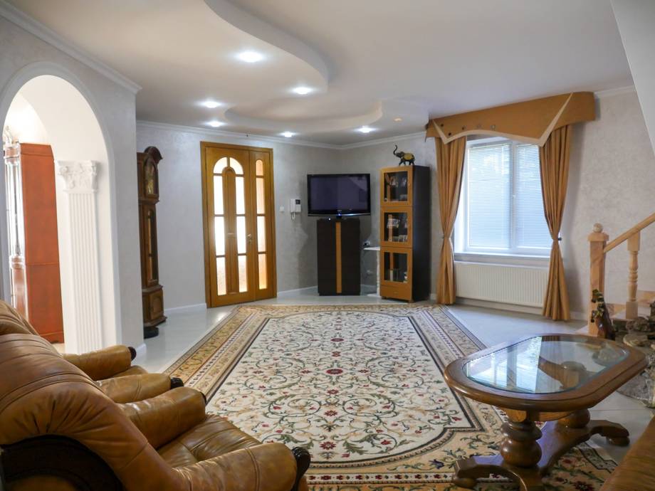 Kiki's Villa - Vacation house in Telecentru (photo 4)