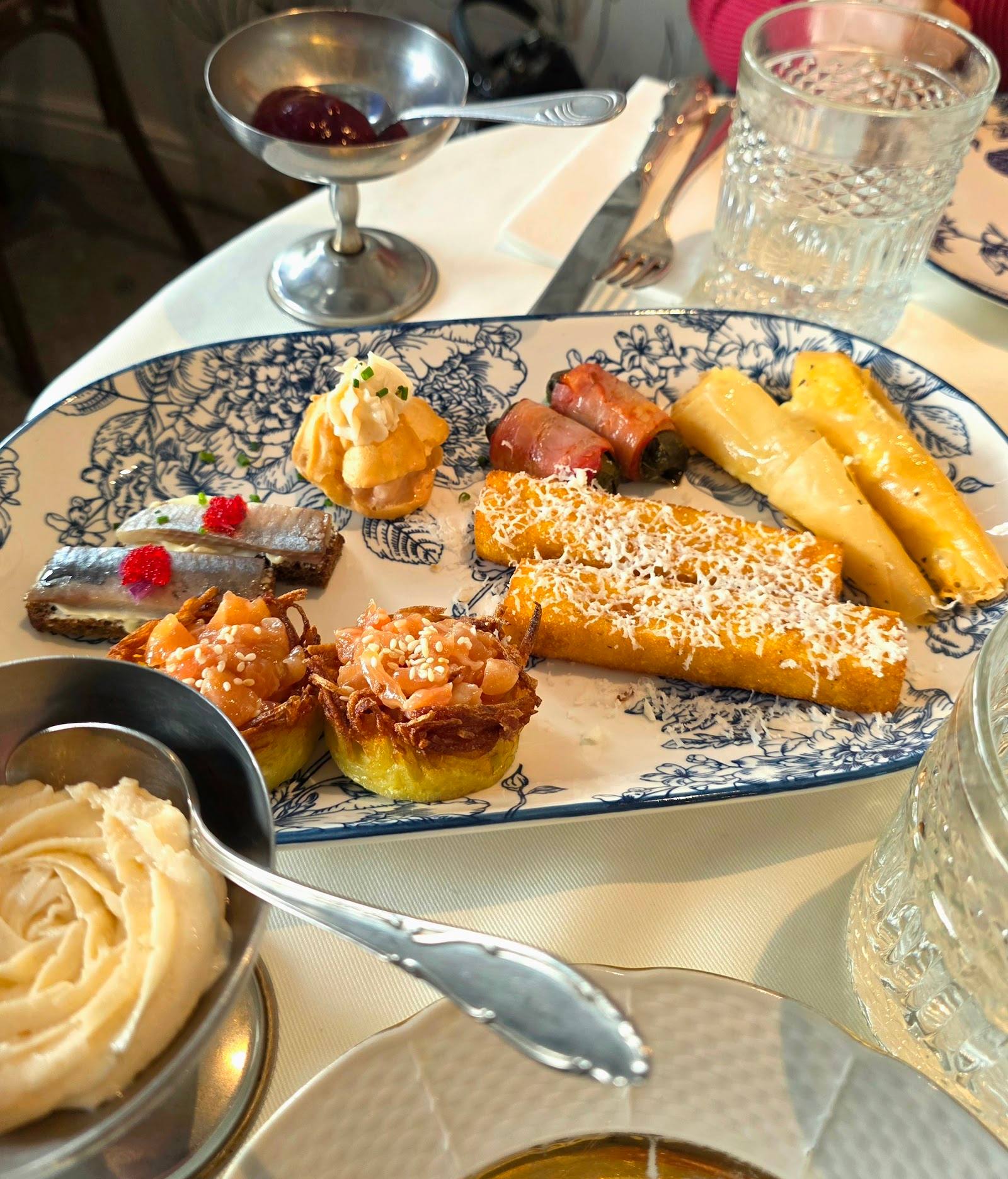 Julien Gastro Bistrot - Moldovan cuisine in Centru (photo 3)