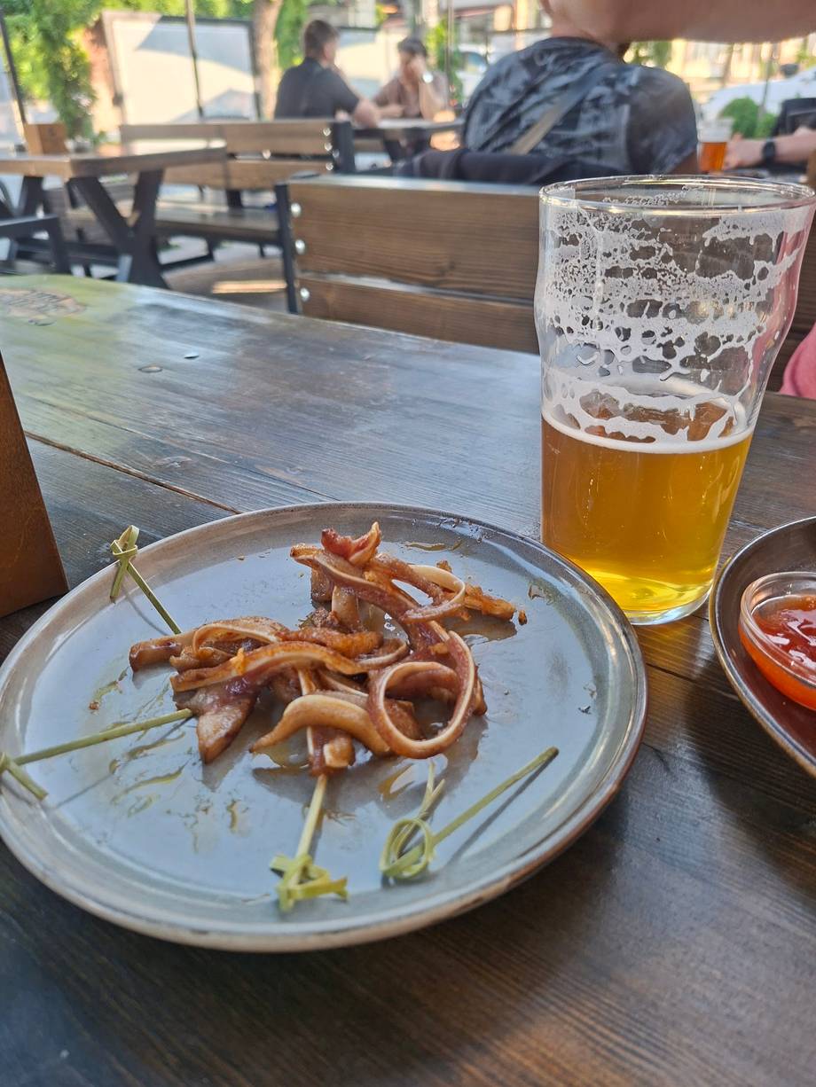 Brother's Pub - Craft beer bar in Centru (photo 6)