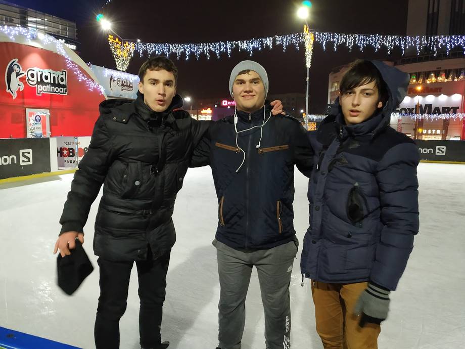 Grand Patinoar - Patinoar în Centru (foto 5)