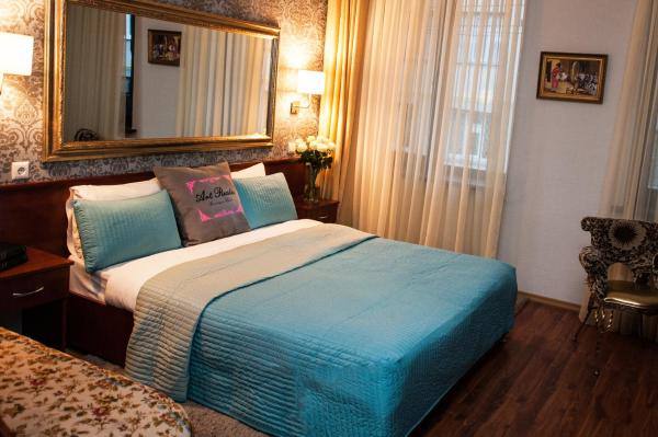 Art-Rustic Boutique Hotel - Hotel boutique în Centru (foto 2)