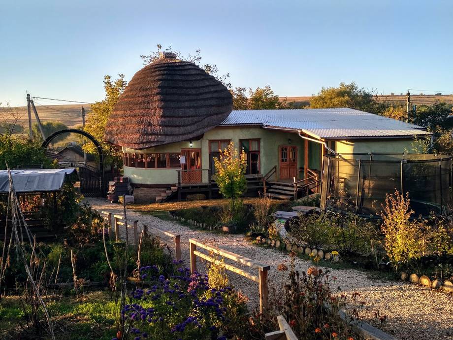 EcoVillage Moldova - Rural guesthouse in Râșcova (photo 3)