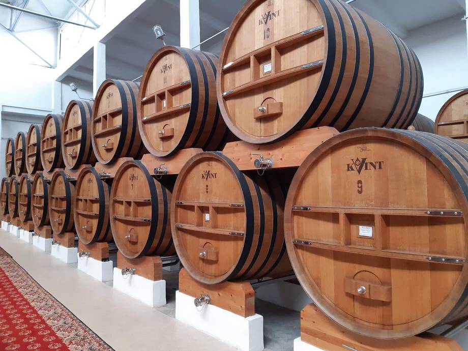 KVINT Wine & Divin Distillery - Divin distillery in Tiraspol (photo 4)