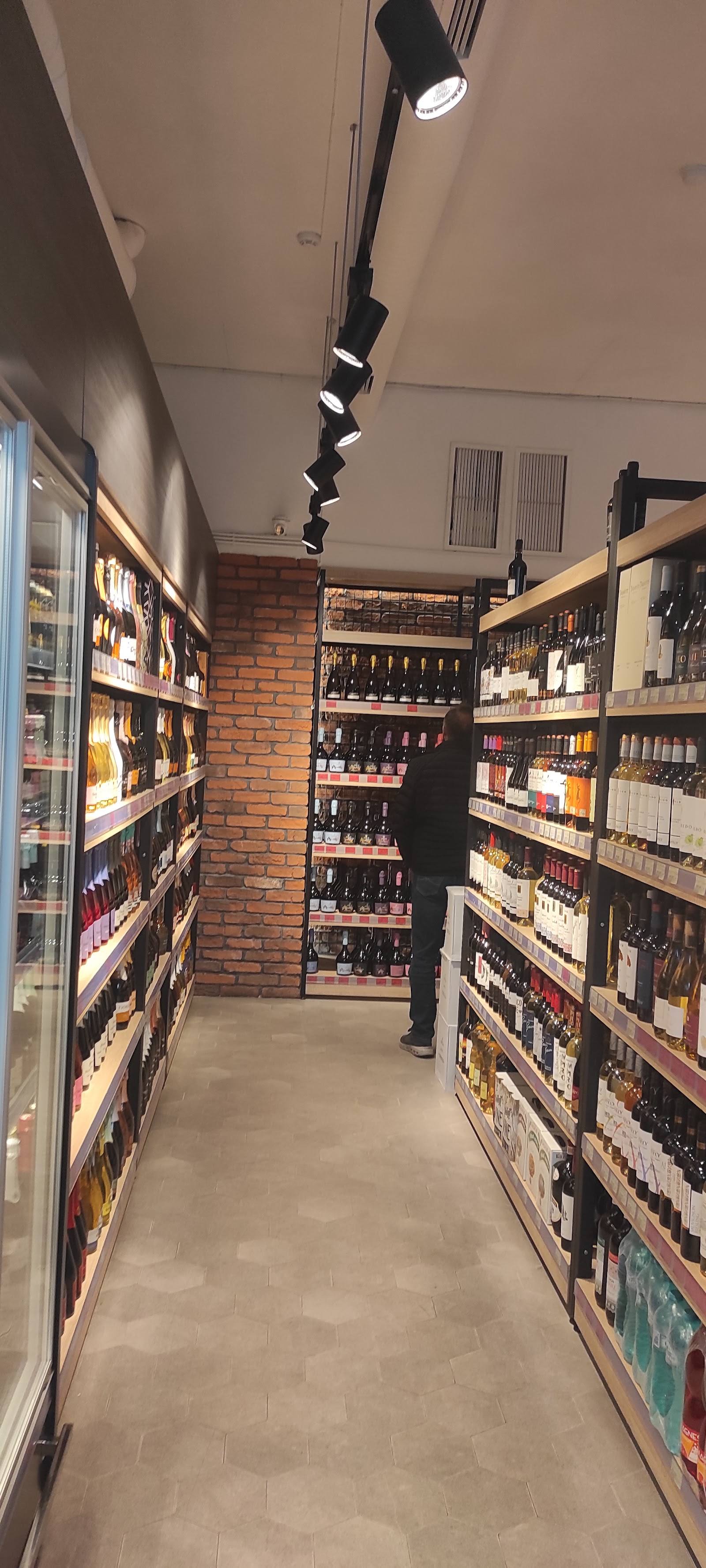 Winetime Grenoble - Vinotecă în Botanica (foto 3)