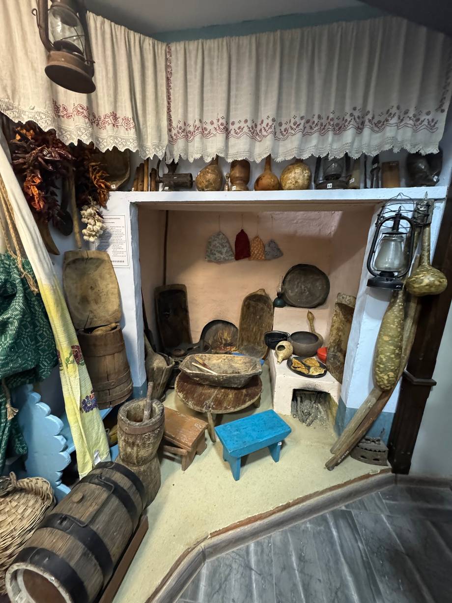 Muzeul de Istorie și Etnografie · Slobozia Mare - Ethnographic museum in Slobozia Mare (photo 5)