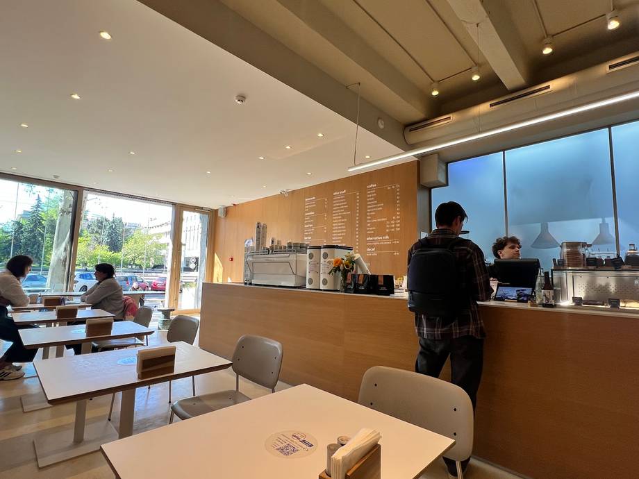 Coffee Monkey - Specialty coffee in Centru (photo 5)