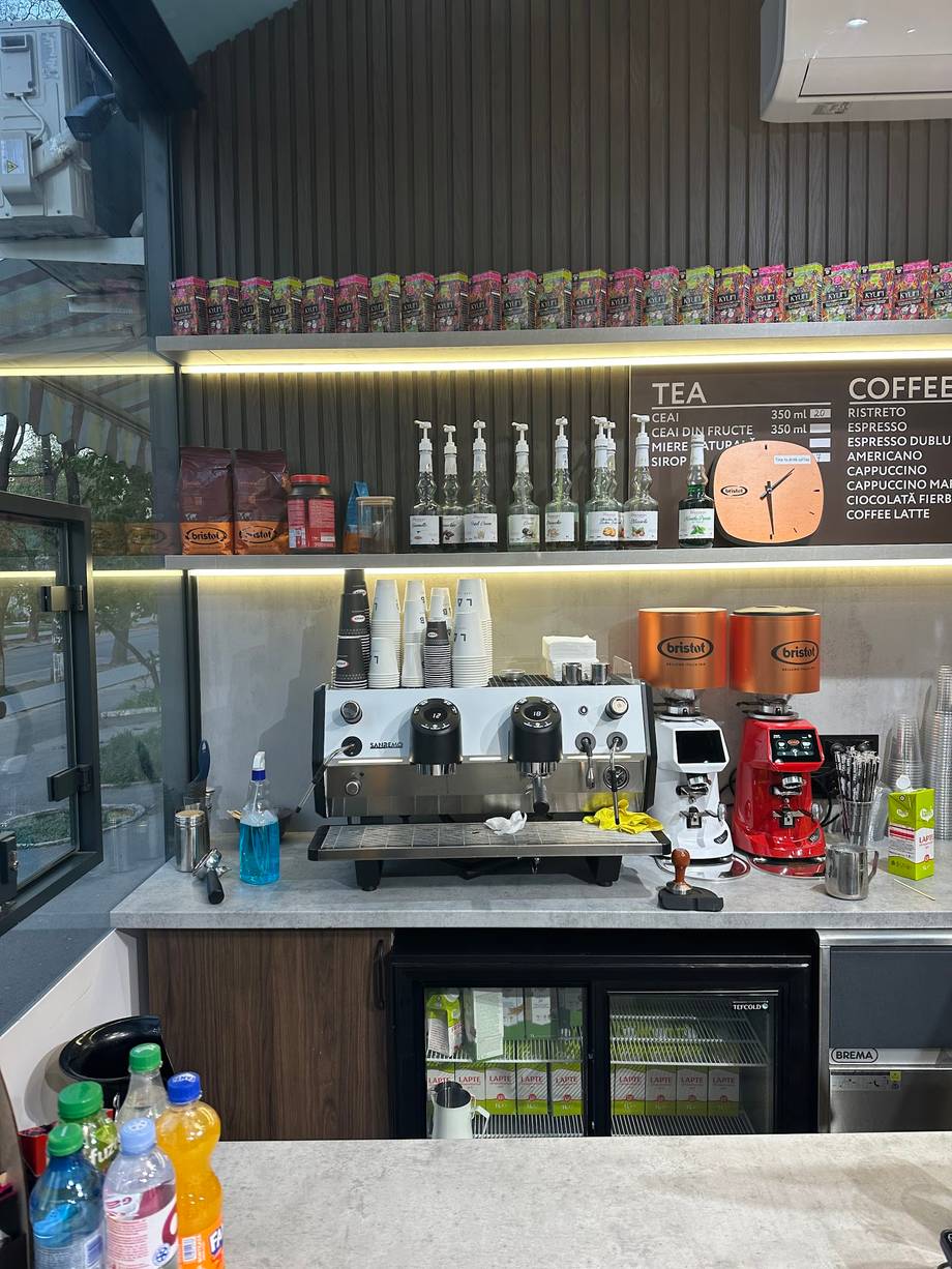LAB Coffee + Bakery - Specialty coffee in Telecentru (photo 4)