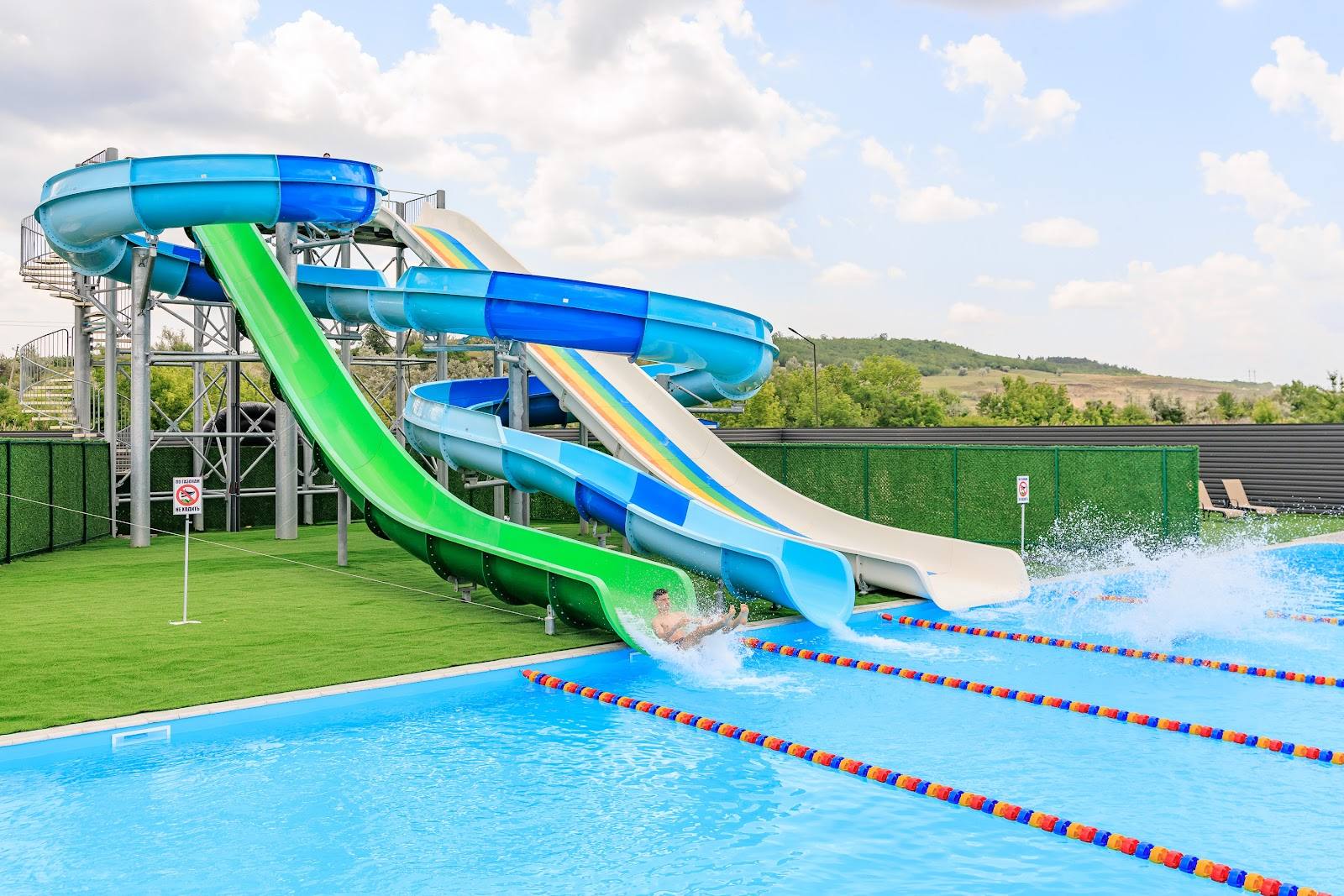 Aqua Premium Park - Water park in Bălți (photo 2)