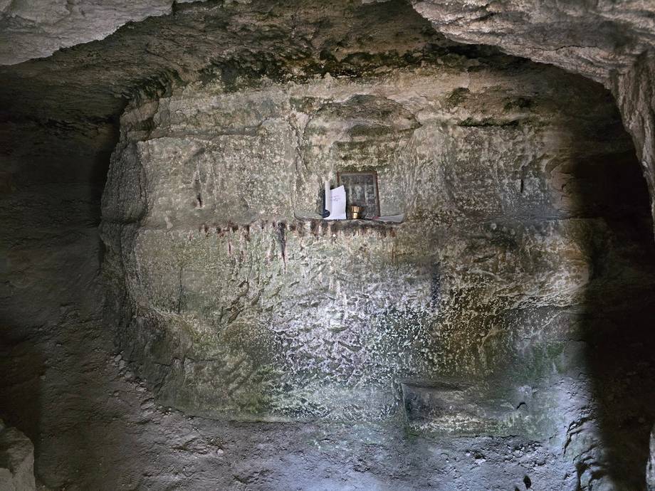 Schitul Pârcălabului Bosie - Cave monasteries in Butuceni (photo 5)