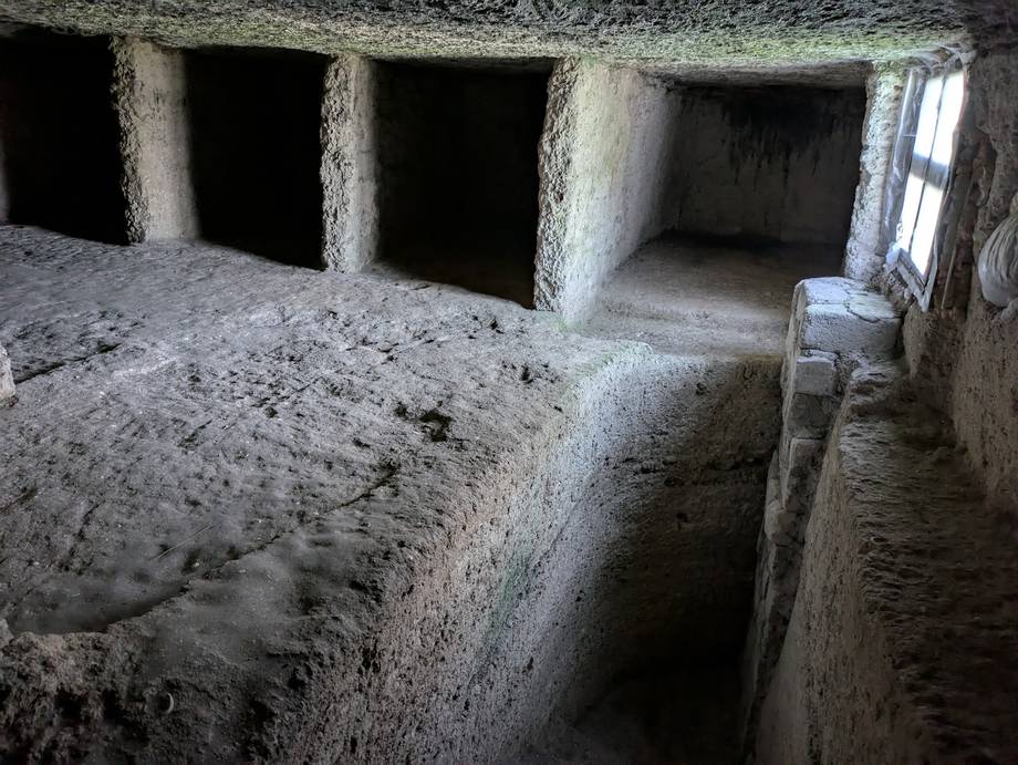 Mănăstirea Peșteră Butuceni - Cave monasteries in Butuceni (photo 4)