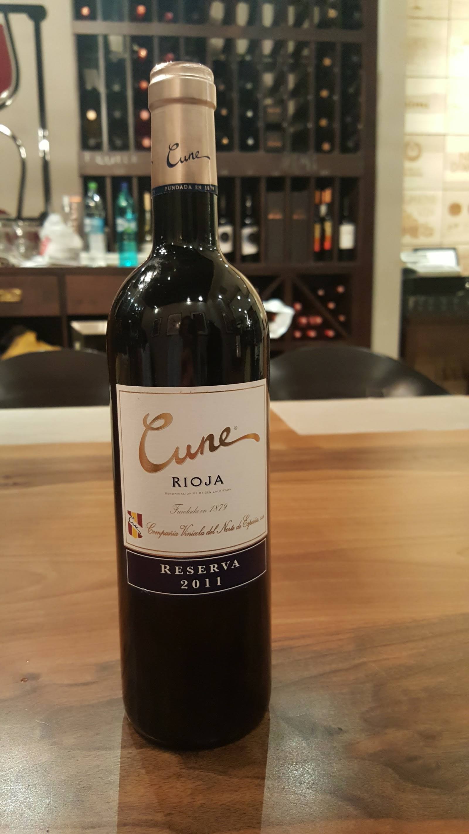 Taste of Blu · Wine House - Wine bar in Centru (photo 3)