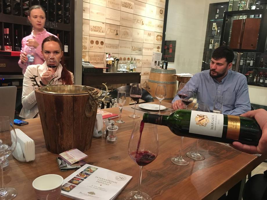 Taste of Blu · Wine House - Wine bar in Centru (photo 4)