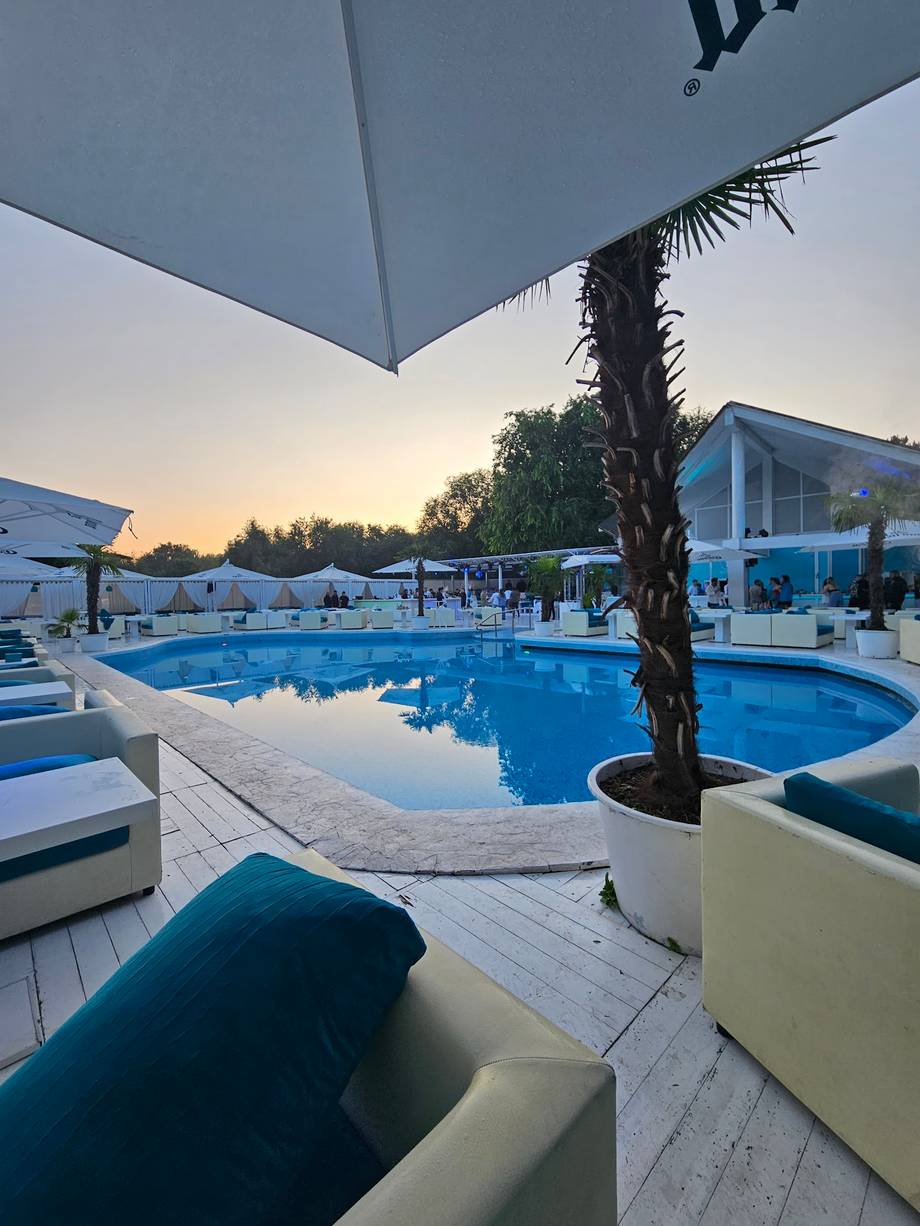 Fanconi Riviera Summer Club - Nightclub in Ghidighici (photo 3)