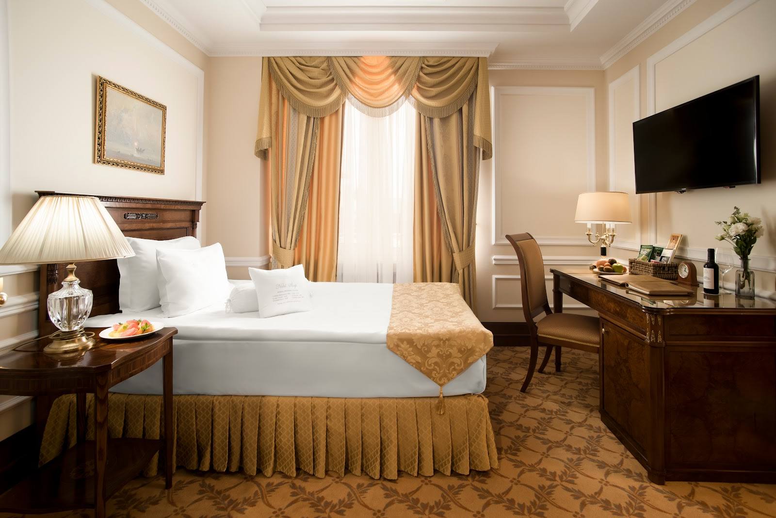 Nobil Luxury Boutique Hotel - Boutique hotel in Centru (photo 2)