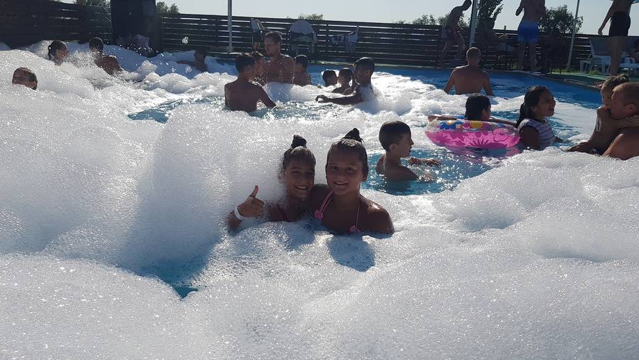 Aqualand Green Village - Water park in Roșu (photo 6)